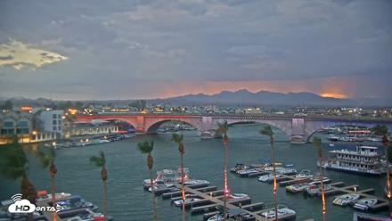 Lake Havasu London Bridge Live Webcam - Jul 17, 2026, 7:59pm MST