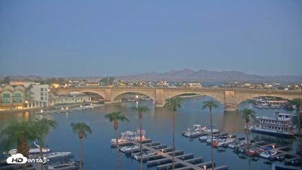 Lake Havasu London Bridge Live Webcam - Sep 16, 2026, 6:05am MST