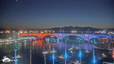 Lake Havasu London Bridge Live Webcam - Jul 22, 2026, 8:39pm MST