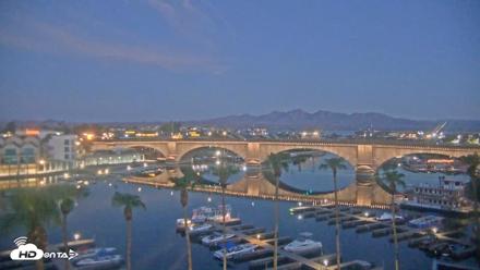 Lake Havasu London Bridge Live Webcam - Aug 18, 2026, 5:33am MST