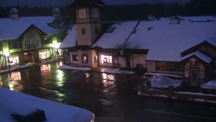 Cobblestone Center - Tahoe City Live Webcam - Jan 1, 2026, 6:50am PST