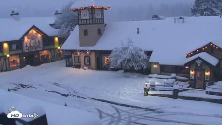 Cobblestone Center - Tahoe City Live Webcam - Apr 12, 2026, 7:36pm PDT