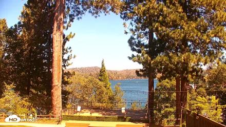 Lake Arrowhead Resort & Spa Live Webcam - Sep 3, 2026, 12:52pm PDT