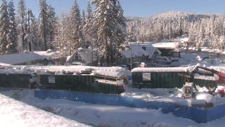 Lake Tahoe - Tahoe City Live Traffic Cam - Dec 27, 2025, 9:09am PST