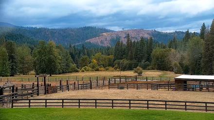 Greenhorn Dude Ranch Live Saloon Cam - Oct 13, 2025, 4:35pm PDT