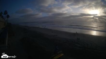 17th St. Del Mar Beach - 4K SW Live Webcam - Sep 30, 2026, 5:58pm PDT