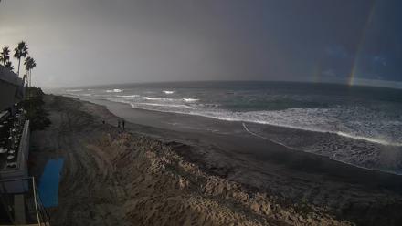 17th St. Del Mar Beach - 4K SW Live Webcam - Nov 16, 2025, 7:13am PST