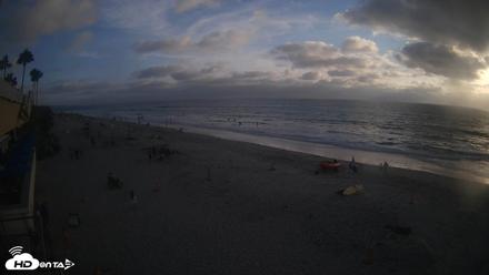 17th St. Del Mar Beach - 4K SW Live Webcam - Aug 12, 2026, 6:42pm PDT