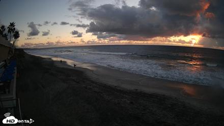 17th St. Del Mar Beach - 4K SW Live Webcam - Oct 22, 2026, 6:06pm PDT