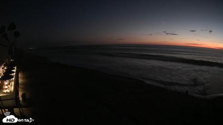 17th St. Del Mar Beach - 4K SW Live Webcam - Sep 9, 2026, 7:44pm PDT