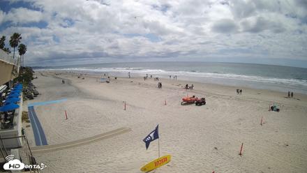 17th St. Del Mar Beach - 4K SW Live Webcam - Apr 26, 2026, 2:24pm PDT