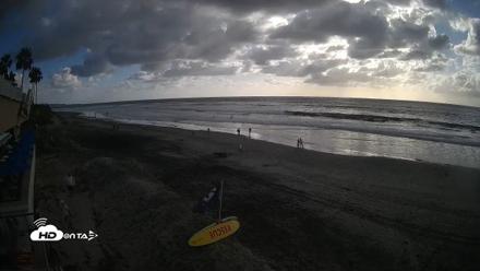 17th St. Del Mar Beach - 4K SW Live Webcam - Oct 12, 2026, 4:43pm PDT