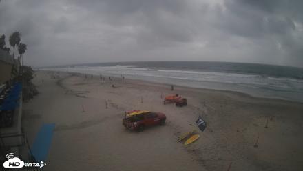 17th St. Del Mar Beach - 4K SW Live Webcam - May 17, 2026, 4:58pm PDT