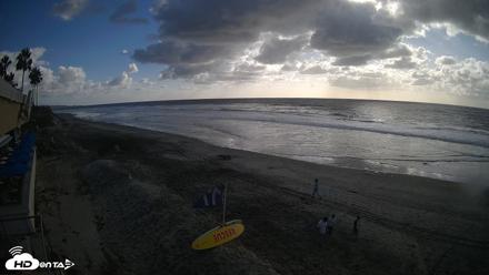 17th St. Del Mar Beach - 4K SW Live Webcam - Oct 12, 2026, 4:28pm PDT