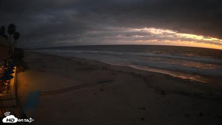 17th St. Del Mar Beach - 4K SW Live Webcam - May 25, 2026, 8:10pm PDT