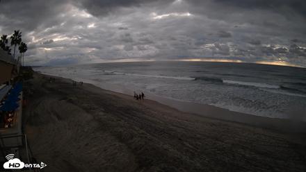 17th St. Del Mar Beach - 4K SW Live Webcam - Oct 23, 2026, 6:17pm PDT