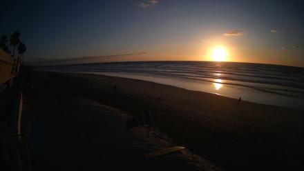17th St. Del Mar Beach - 4K SW Live Webcam - Jan 8, 2026, 4:44pm PST