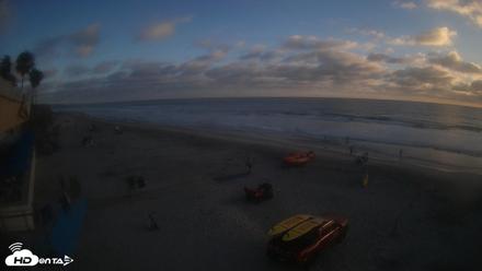 17th St. Del Mar Beach - 4K SW Live Webcam - Jun 20, 2026, 7:33pm PDT