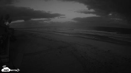 17th St. Del Mar Beach - 4K SW Live Webcam - May 28, 2026, 5:42am PDT