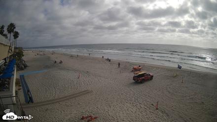 17th St. Del Mar Beach - 4K SW Live Webcam - Apr 24, 2026, 5:02pm PDT