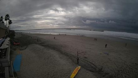 17th St. Del Mar Beach - 4K SW Live Webcam - Jan 4, 2026, 2:12pm PST