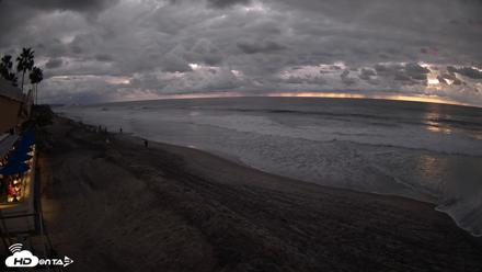 17th St. Del Mar Beach - 4K SW Live Webcam - Oct 23, 2026, 6:25pm PDT