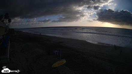 17th St. Del Mar Beach - 4K SW Live Webcam - Oct 12, 2026, 5:31pm PDT
