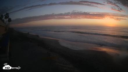 17th St. Del Mar Beach - 4K SW Live Webcam - Oct 20, 2026, 6:11pm PDT