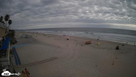 17th St. Del Mar Beach - 4K SW Live Webcam - May 3, 2026, 4:57pm PDT