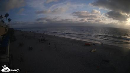 17th St. Del Mar Beach - 4K SW Live Webcam - Aug 12, 2026, 6:42pm PDT
