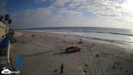 17th St. Del Mar Beach - 4K SW Live Webcam - May 22, 2026, 5:57pm PDT