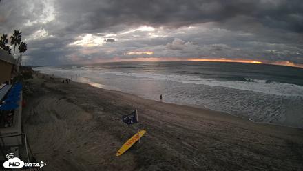 17th St. Del Mar Beach - 4K SW Live Webcam - Oct 23, 2026, 6:00pm PDT