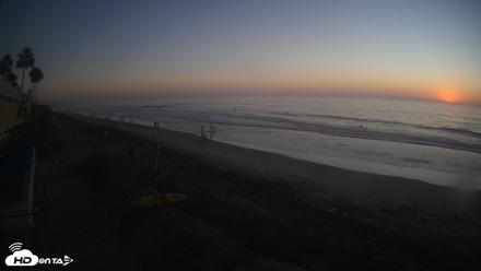 17th St. Del Mar Beach - 4K SW Live Webcam - Oct 2, 2026, 6:33pm PDT