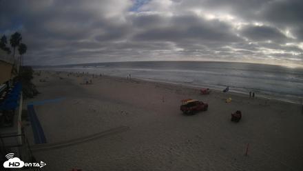 17th St. Del Mar Beach - 4K SW Live Webcam - Apr 10, 2026, 5:37pm PDT