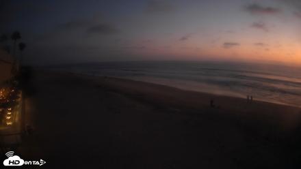 17th St. Del Mar Beach - 4K SW Live Webcam - Aug 4, 2026, 8:14pm PDT