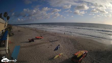 17th St. Del Mar Beach - 4K SW Live Webcam - May 27, 2026, 6:26pm PDT