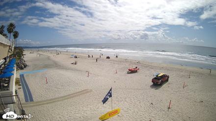 17th St. Del Mar Beach - 4K SW Live Webcam - Apr 26, 2026, 3:33pm PDT