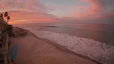 17th St. Del Mar Beach - 4K SW Live Webcam - Dec 4, 2025, 6:29am PST