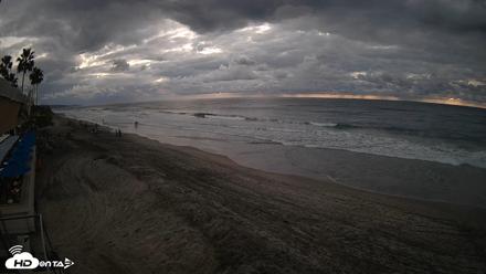 17th St. Del Mar Beach - 4K SW Live Webcam - Oct 23, 2026, 6:11pm PDT