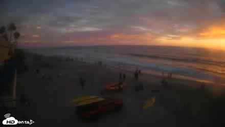 17th St. Del Mar Beach - 4K SW Live Webcam - Sep 5, 2026, 7:10pm PDT