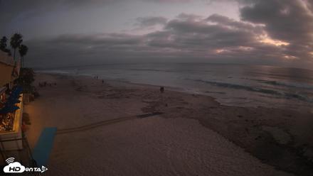17th St. Del Mar Beach - 4K SW Live Webcam - May 14, 2026, 8:01pm PDT