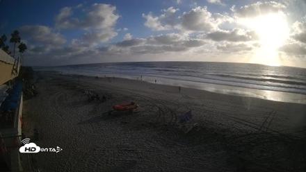 17th St. Del Mar Beach - 4K SW Live Webcam - Sep 28, 2026, 5:42pm PDT