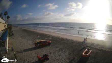 17th St. Del Mar Beach - 4K SW Live Webcam - Sep 16, 2026, 5:33pm PDT