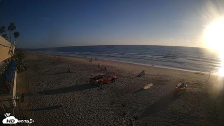17th St. Del Mar Beach - 4K SW Live Webcam - Sep 1, 2026, 6:33pm PDT