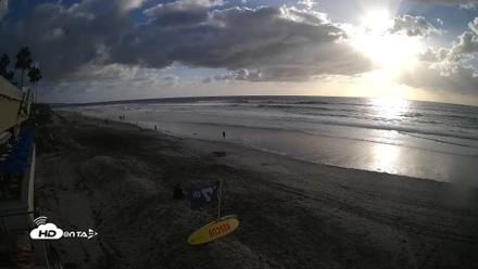 17th St. Del Mar Beach - 4K SW Live Webcam - Oct 12, 2026, 5:13pm PDT