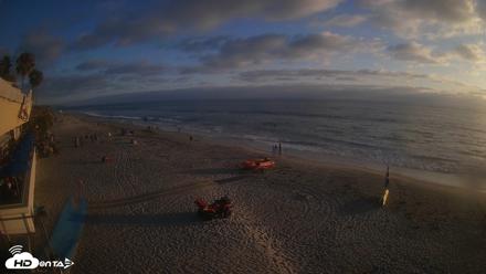 17th St. Del Mar Beach - 4K SW Live Webcam - Jun 26, 2026, 7:30pm PDT