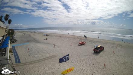 17th St. Del Mar Beach - 4K SW Live Webcam - Apr 26, 2026, 3:28pm PDT