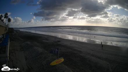 17th St. Del Mar Beach - 4K SW Live Webcam - Oct 12, 2026, 4:30pm PDT