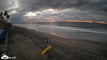17th St. Del Mar Beach - 4K SW Live Webcam - Oct 23, 2026, 6:01pm PDT