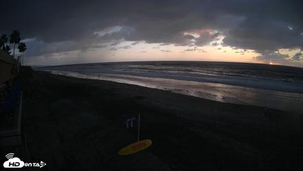 17th St. Del Mar Beach - 4K SW Live Webcam - Oct 12, 2026, 6:16pm PDT